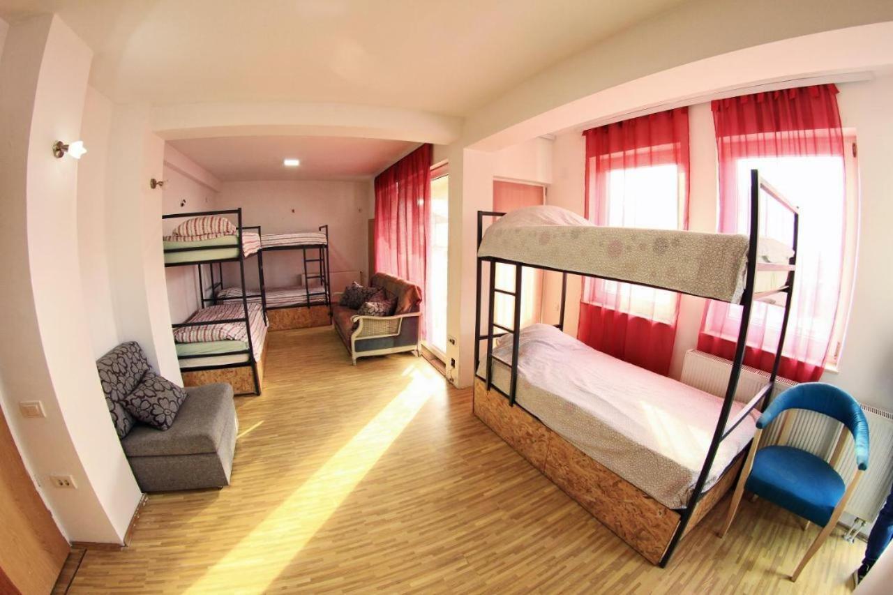 Golden Age Hostel Ohrid Buitenkant foto