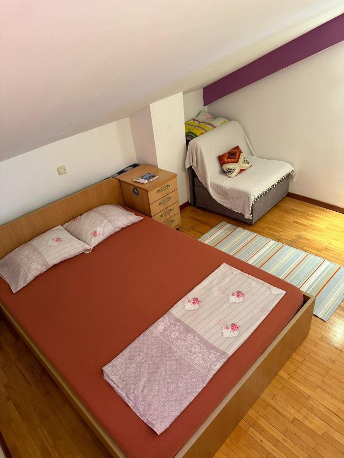 Golden Age Hostel Ohrid Buitenkant foto